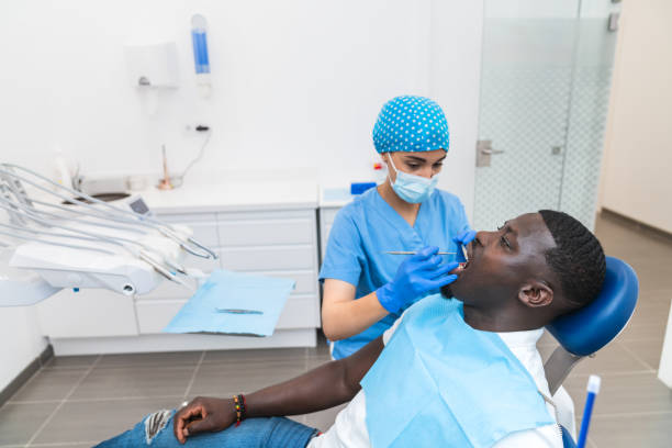 Best Dentist Open Late Near Me  in Vaughn, WA